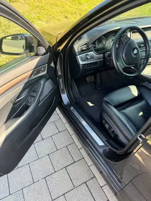BMW 535 535d Touring Msport Bild 5