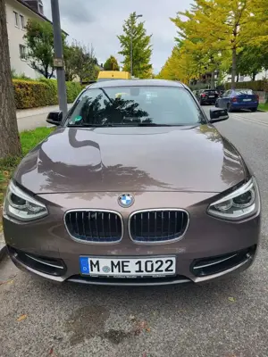BMW 118 118i Sport Line Leder