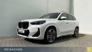 BMW X1 xDrive23i M Sport PRO,AHK,DAPro.HuD,Akt.S.360