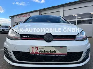Volkswagen Golf VII Lim. GTI Performance*ACC*DSG*KAMERA*LED Bild 1