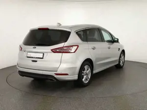 Ford S-Max S-MAX 2.0 EcoBlue Aut. Titanium Navi Sitzheizung Bild 5