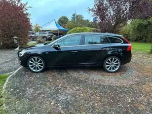 Volvo V60 D4 Ocean Race Bild 2