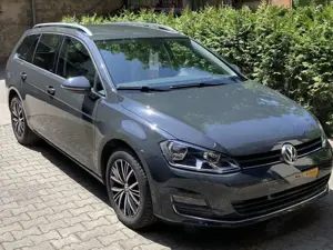 Volkswagen Golf Variant Golf VII Variant Diesel 1.6 TDI BlueMotion Allstar