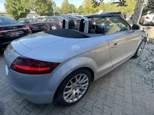 Audi TT 2.0 TFSI Roadster Xenon Audi S-Heft Top Gepflegt Bild 3