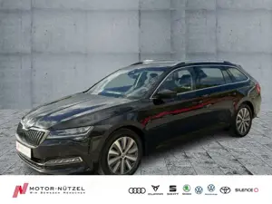 Skoda Superb Combi 2.0 TDI DSG STYLE MATRIX+AHK+STDHZG