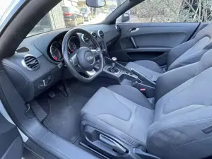 Audi TT 2.0 TFSI Roadster Xenon Audi S-Heft Top Gepflegt Bild 4