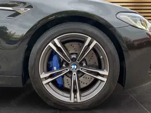 BMW M5 /Sitzbel./Laser/BW/Carbon/ACC Bild 5