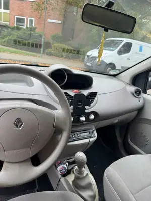 Renault Twingo 1.2 eco lev eco2 16v Tüv Neu Inspektion Neu Bild 3