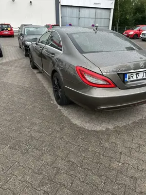 Mercedes-Benz CLS 350 CDI DPF 4Matic BlueEFFICIENCY 7G-TRONIC Edition 1