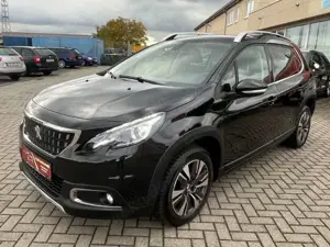 Peugeot 2008 1.2 PureTech Allure*DAB*Automatik*Kamera* Bild 5