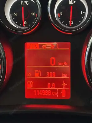 Opel Astra J /TÜV NEU/LENKRAD- SITZHEIZUNG/PDC Bild 5