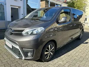 Toyota Proace L1 Family Comfort, 8-Sitzer, AHK