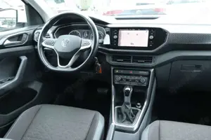 Volkswagen T-Cross 1.0 TSI DSG Style ACC*RFK*SHZ*NAVI*DAB+ Bild 2