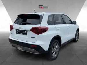 Suzuki Vitara 1.5 Hybrid Automatik Comfort Winter LED GJR Bild 4