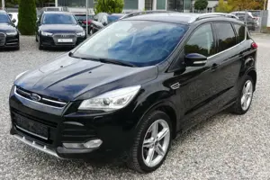 Ford Kuga Titanium 2.0 TDCI*NAVI*KAMERA*AHK*SR*WR*LEDER*