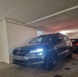 Skoda Karoq 2.0 TSI 4x4 DSG Sportline Bild 2