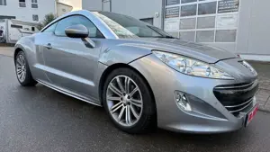 Peugeot RCZ 2.0 HDi 163PS SPORT TÜV,95.000KM,LEDE Bild 2