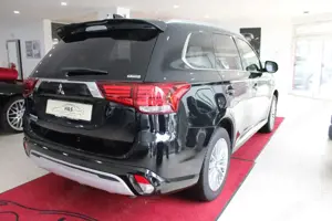 Mitsubishi Outlander PHEV Basis 4WD Sitzheizung*Klima Bild 4