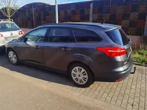 Ford Focus Focus Turnier 1.0 EcoBoost Klima navi Bild 2