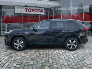 Toyota RAV 4 RAV4 2.5 2xKlima 4xSHZ ACC AUT Fernlichtass. HUD Bild 2