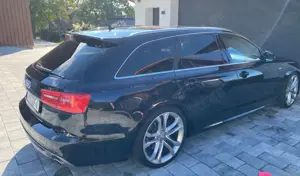 Audi A6 A6 Avant 3.0 TDI DPF quattro tiptronic Bild 4