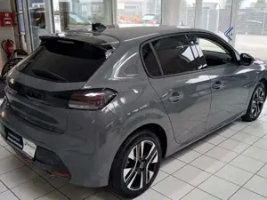 Peugeot 208 Allure Bild 3