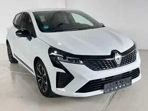 Renault Clio V Techno 1.0 Bild 2