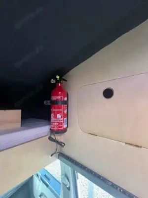 Volkswagen Transporter T5.1 Umbau Campervan ähnlich California Bild 2