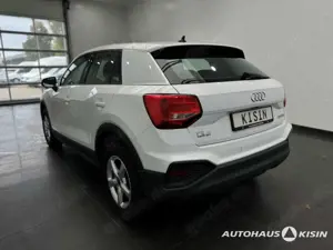 Audi Q2 30 TFSI 1.0 /CAM /Soundsystem /LED Bild 4