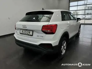 Audi Q2 30 TFSI 1.0 /CAM /Soundsystem /LED Bild 3