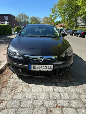 Opel Astra GTC 1.4 Turbo Edition