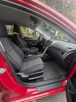 Hyundai i30 i30 1.4 Fifa World Cup Edition Bild 3