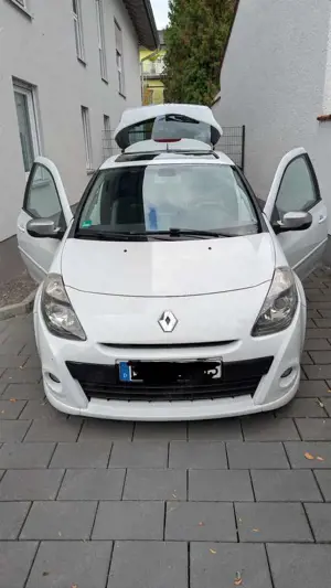 Renault Clio GT