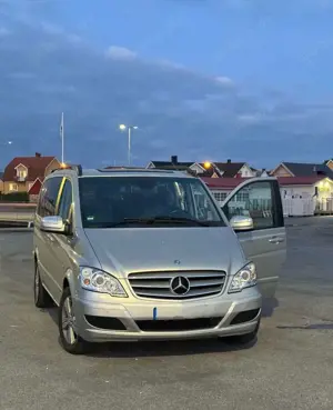 Mercedes-Benz Viano 3.0 CDI DPF lang Automatik Ambiente