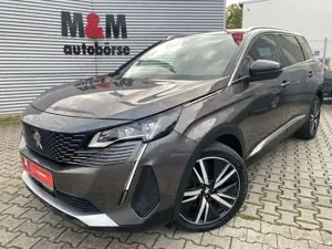 Peugeot 5008 GT 7Sitze ACC/Pano/Focal/NightVision/Assist