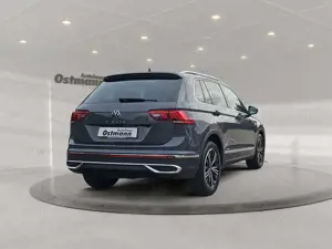 Volkswagen Tiguan 2.0 TDI BMT Elegance MATRIX PLA AHK ACC Bild 5