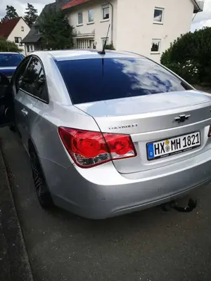 Chevrolet Cruze 2.0 LTZ Bild 5