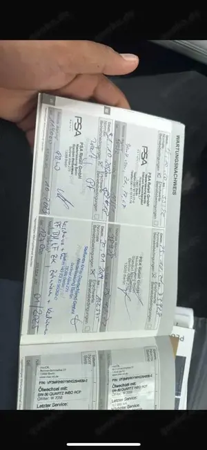 Peugeot 3008 PureTech 130 Stop  Start EAT6 Allure Bild 2