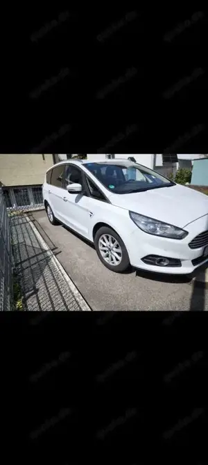 Ford S-Max 1.5 Eco Boost Start-Stopp Titanium