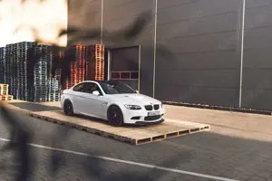 BMW M3 Coupé EU, Full serv. history, Akrapovic, Eventuri