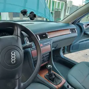 Audi A6 A6 2.4 Bild 4