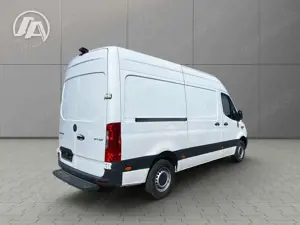 Mercedes-Benz Sprinter 317 Kasten L2H2 Navi*360 Kamera*Schwing Bild 4