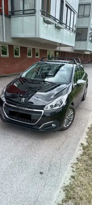 Peugeot 208 208 PureTech 82 Start Bild 4