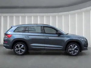 Skoda Kodiaq SPORTLINE 4x4 TDI*200PS AHK Leder CANTON Bild 3