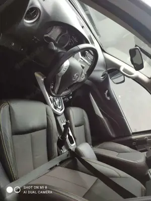 Nissan Navara DC 4x4 SS Visia Bild 3