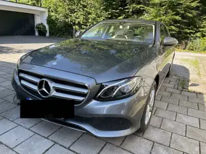 Mercedes-Benz E 220 Avantgarde