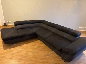 Großes Ecksofa mit Schlaffunktion und Stauraum