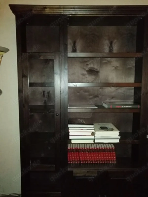 Schrankwand, Bücherregal im Kolonialstil 