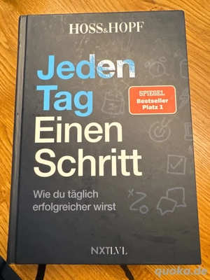Jeden Tag Einen Schritt