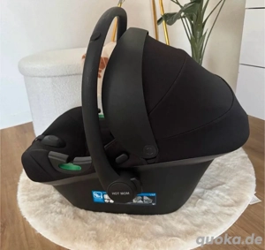 auto babyschale hot mom mit adapter